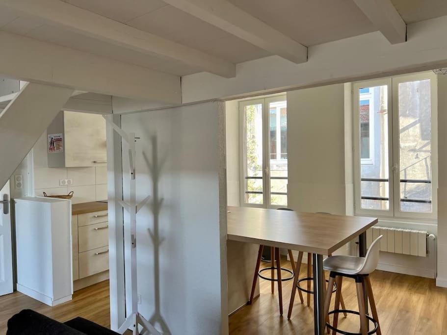 קלרמונט-פרנד Charmant Appartement Plein Centre Avec Parking Augustins B מראה חיצוני תמונה